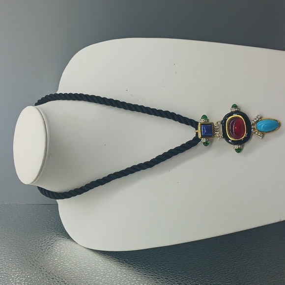 VINTAGE KJL Kenneth Jay Lane Art Deco Cabochon & Crystal Pendant Necklace - Picture 3 of 14